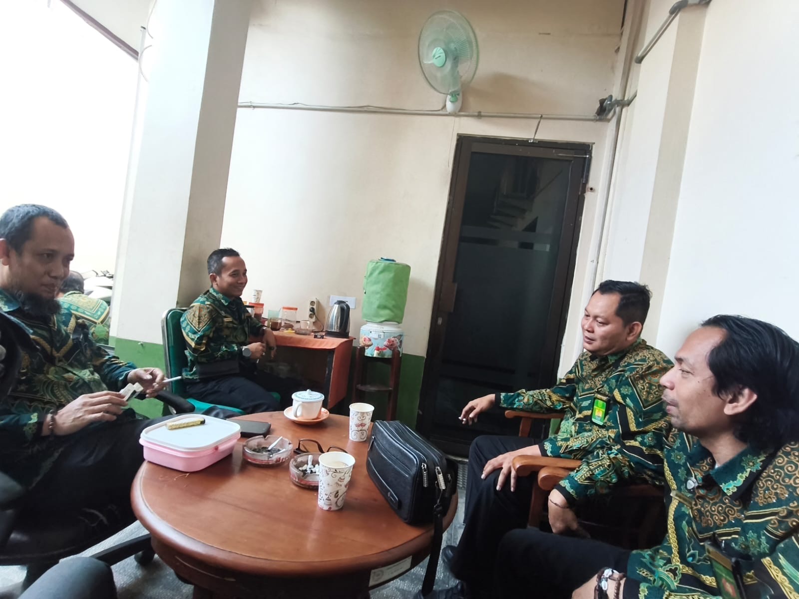 Bukan Sekedar Coffie Morning
